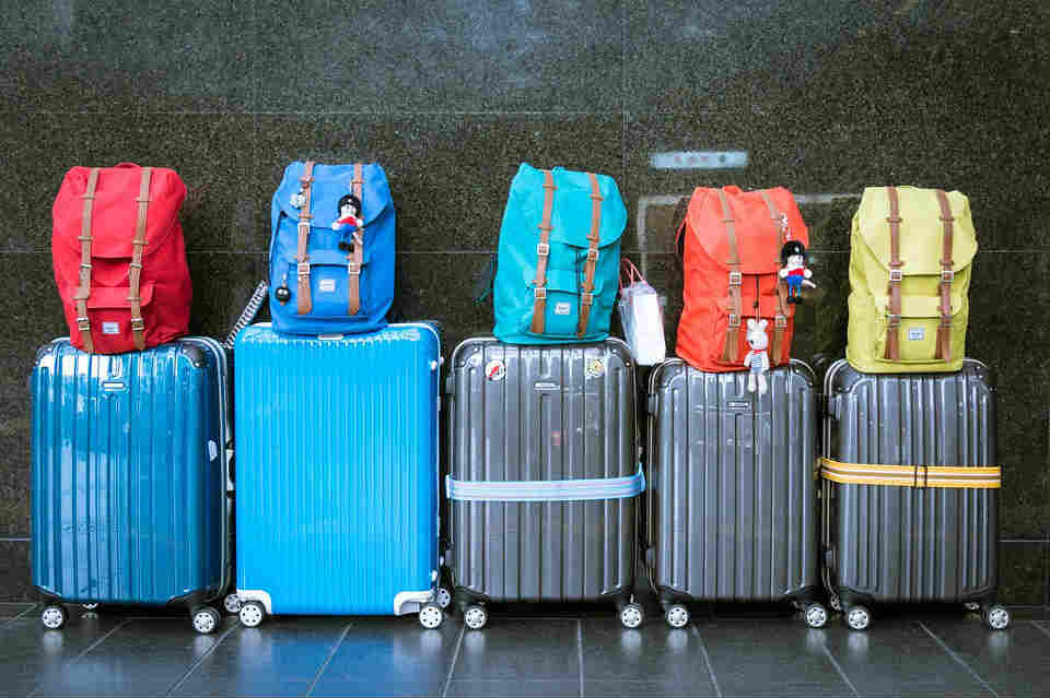 luggage-933487_960_720-1