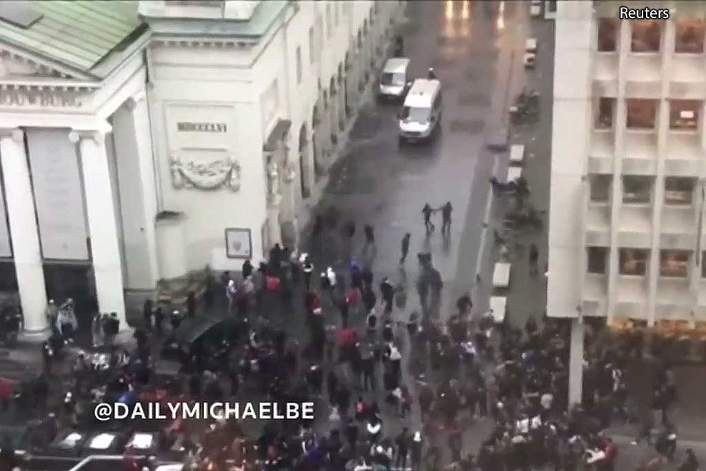 Reuters столкновения с полицией